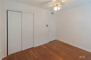 2001 E Rosebud Ave, Victoria, TX 77901 - Photo 11