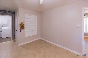 2001 E Rosebud Ave, Victoria, TX 77901 - Photo 19