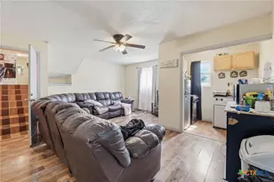 769 Co Rd 4804, Copperas Cove, TX 76522 - Photo 27