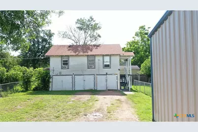 1704 N Goldman Street, Victoria, TX 77901 - Photo 5