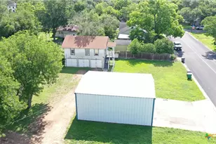 1704 N Goldman St, Victoria, TX 77901 - Photo 7