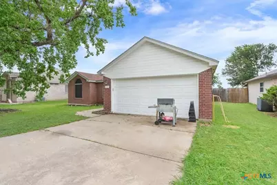 129 Meadowbrook Drive, Temple, TX 76502 - Photo 3