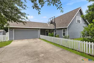 1405 Azalea Ln, New Braunfels, TX 78130 - Photo 35