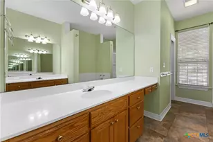 1405 Azalea Ln, New Braunfels, TX 78130 - Photo 21