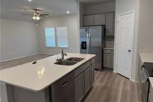 1335 Brookfield St, Temple, TX 76504 - Photo 5