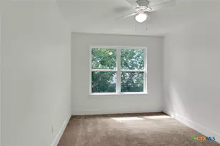 1924 Royal Loop, Belton, TX 76513 - Photo 11