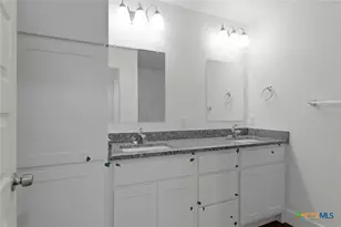 1924 Royal Loop, Belton, TX 76513 - Photo 13