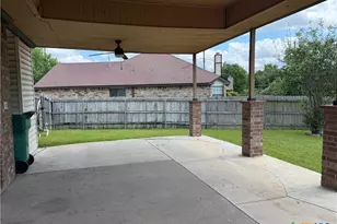 2208 Illinois Dr, Harker Heights, TX 76548 - Photo 17