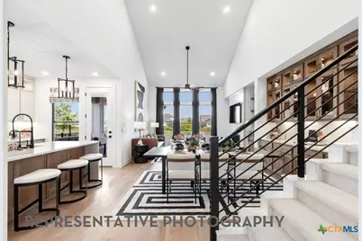 8908 Golden Lion Drive, Austin, TX 78744 - Photo 7