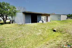 1108 W Tyler Ave, Port O'Connor, TX 77982 - Photo 39