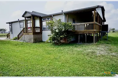 1108 W Tyler Avenue, Port O'Connor, TX 77982 - Photo 5