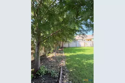 156 Silkstone Street, Hutto, TX 78634 - Photo 29