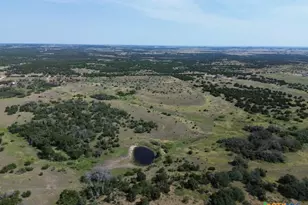 6988 County Rd 1255, Lampasas, TX 76550 - Photo 9