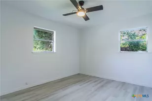 106 E Mark Rd, Harker Heights, TX 76548 - Photo 11