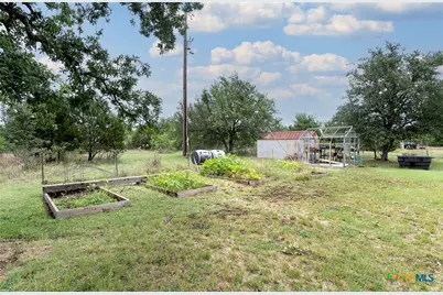 7075 Rr 1869, Liberty Hill, TX 78642 - Photo 35