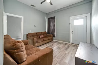 619 Broadway Street, Port Lavaca, TX 77979 - Photo 33