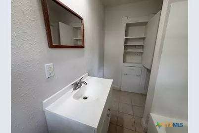 236 Hilltop Drive, Victoria, TX 77905 - Photo 13