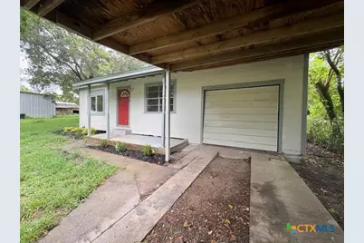 236 Hilltop Drive, Victoria, TX 77905 - Photo 3