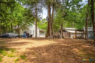 1055 Beech Crest, Columbus, TX 78950 - Photo 15