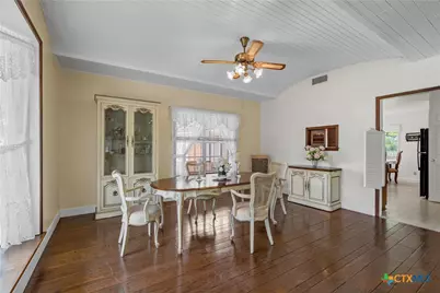 803 S Stallworth, Rosebud, TX 76570 - Photo 9