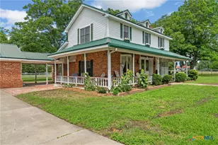 803 S Stallworth, Rosebud, TX 76570 - Photo 3