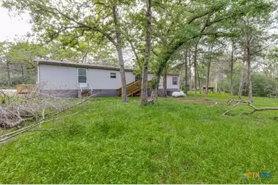 319 Green Oaks Drive, Bastrop, TX 78602 - Photo 11