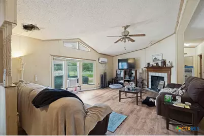 319 Green Oaks Drive, Bastrop, TX 78602 - Photo 3