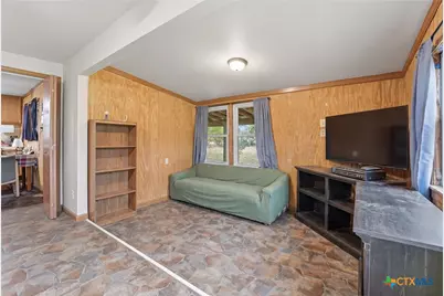 11615 Kingsbury Road, Kingsbury, TX 78638 - Photo 23