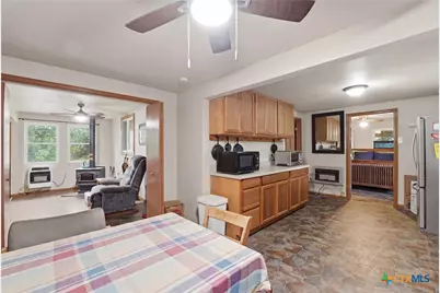 11615 Kingsbury Road, Kingsbury, TX 78638 - Photo 19