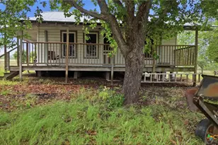 11615 Kingsbury Rd, Kingsbury, TX 78638 - Photo 9
