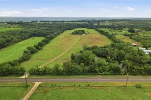 11615 Kingsbury Rd, Kingsbury, TX 78638 - Photo 3