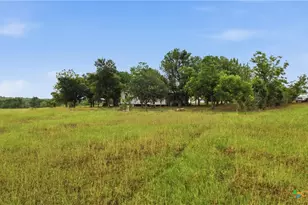 11615 Kingsbury Rd, Kingsbury, TX 78638 - Photo 29