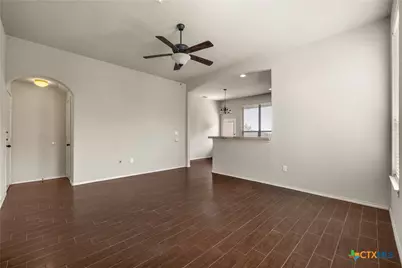 570 Creekside Circle, New Braunfels, TX 78130 - Photo 17