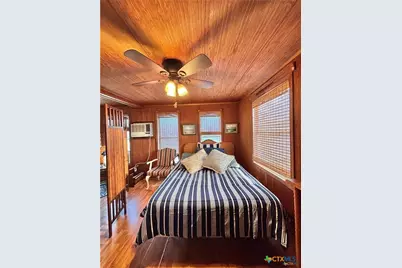 707 W Monroe Avenue, Port O'Connor, TX 77982 - Photo 23