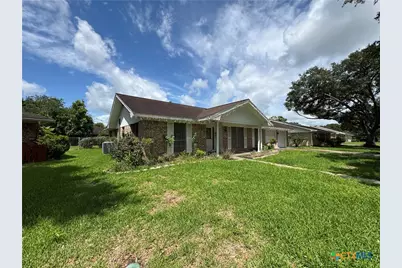 111 Yorkshire Lane, Victoria, TX 77904 - Photo 45
