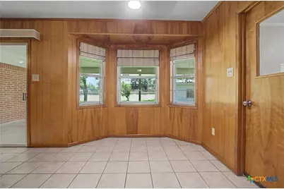 502 Cannon Road, Victoria, TX 77904 - Photo 9