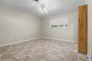 502 Cannon Rd, Victoria, TX 77904 - Photo 19
