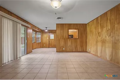 502 Cannon Road, Victoria, TX 77904 - Photo 11
