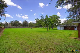 502 Cannon Rd, Victoria, TX 77904 - Photo 31