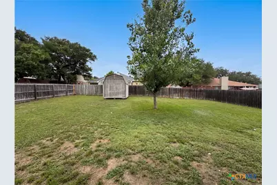313 Crowfoot Drive, Harker Heights, TX 76548 - Photo 17