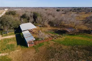 7914 Knowlton Rd, San Antonio, TX 78263 - Photo 11
