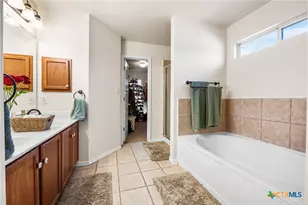 7914 Knowlton Rd, San Antonio, TX 78263 - Photo 25