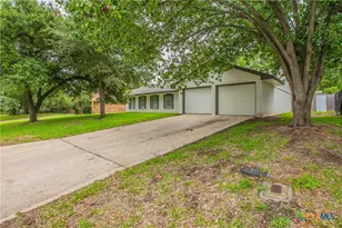 213 E Upshaw Ave, Temple, TX 76501 - Photo 3