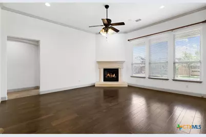 420 Mission Hill Run, New Braunfels, TX 78132 - Photo 11