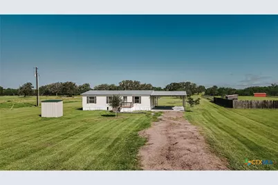 413 West Oaks Drive, Victoria, TX 77905 - Photo 1