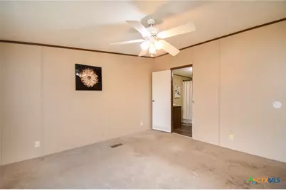 413 West Oaks Drive, Victoria, TX 77905 - Photo 21