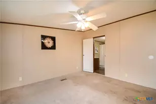 413 W Oaks Dr, Victoria, TX 77905 - Photo 21