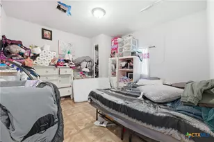 409 Summit Dr, Kyle, TX 78640 - Photo 7