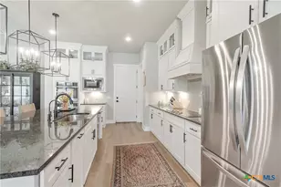 3073 Bella Vita Dr, Nolanville, TX 76559 - Photo 11