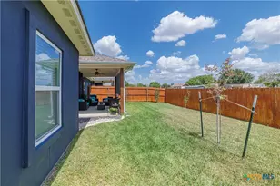 123 Navarro Xing, Seguin, TX 78155 - Photo 19
